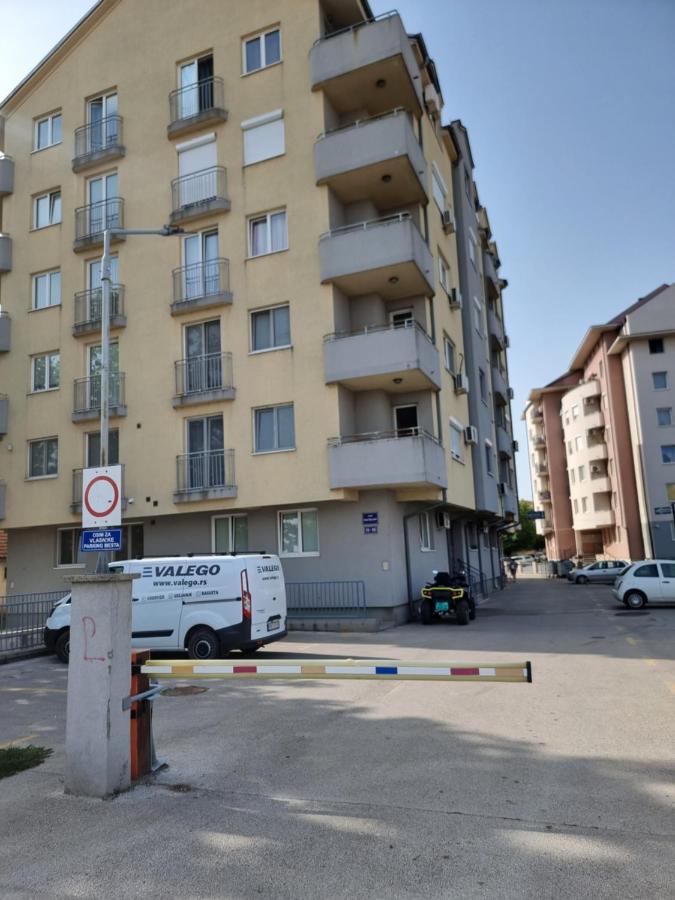 Apartments D&D Požarevac Buitenkant foto